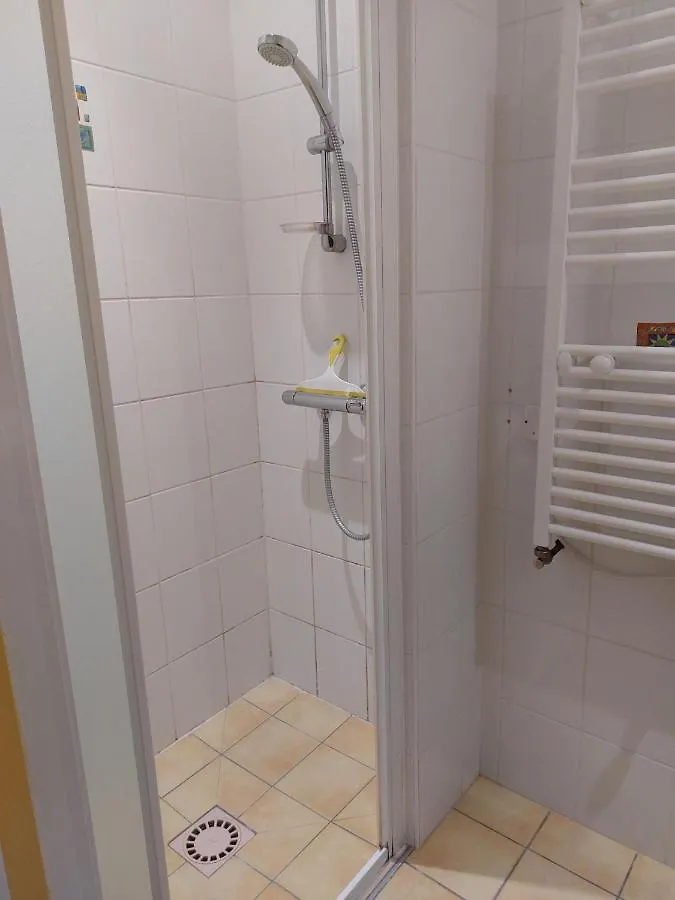 Bed & Breakfast Petit Studio - Chambre Independante Au Calme Landerneau Francia